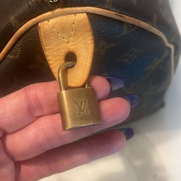 Louis Vuitton Large Speedy monogram vintage good condition with lock - Picture 8 of 8